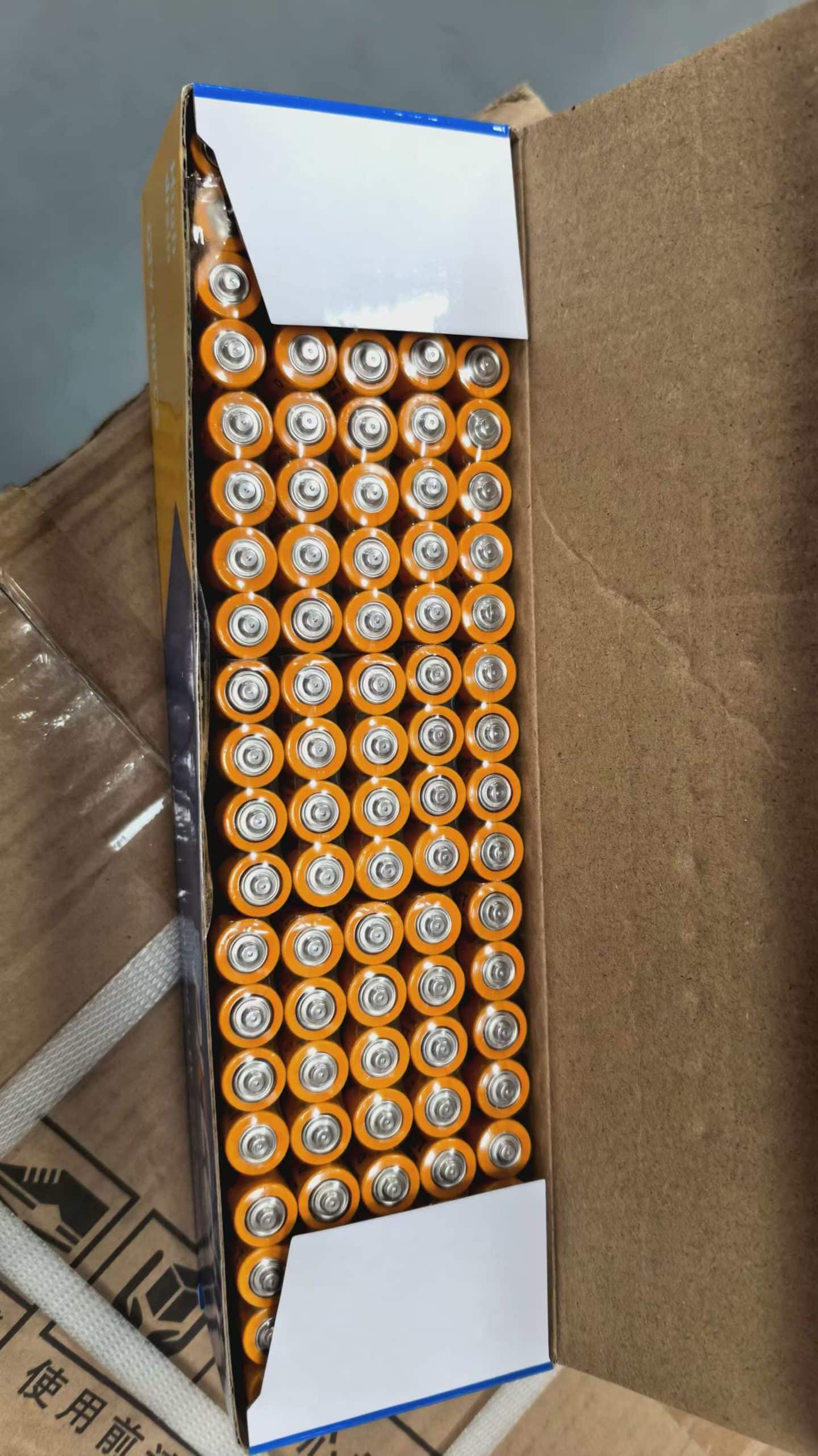 16,000 AA batteries bulk stock clearance – low price wholesale end-of-line inventory